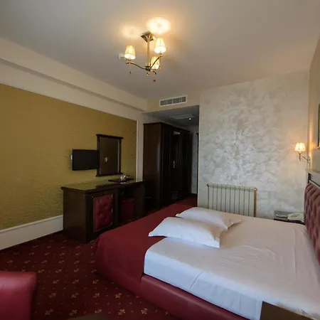 Hotel Golden Palace